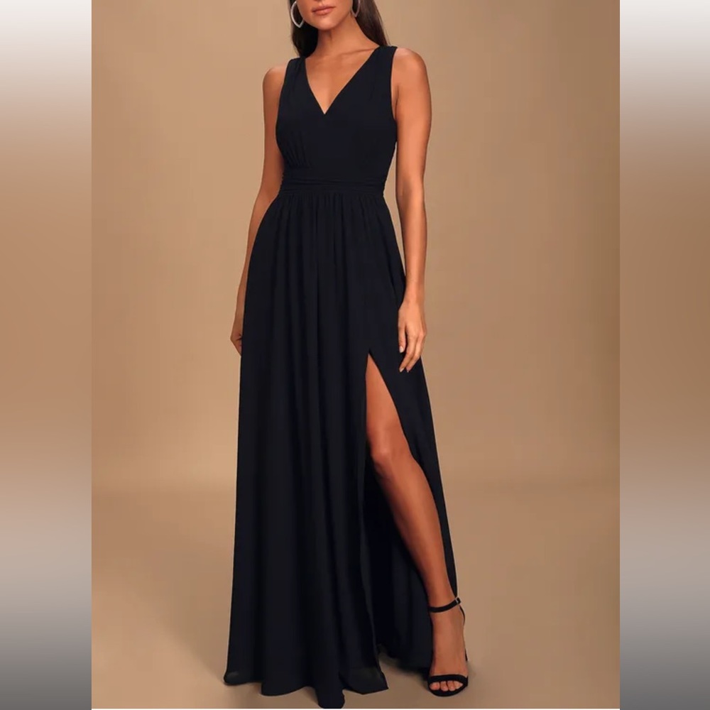 NWT Lulu’s Thoughts of Hue Black Surplice Maxi Dress